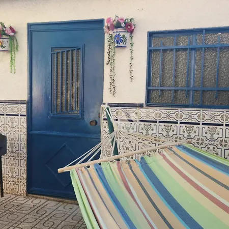 Casa De Tres Con Hermoso Patio Holiday home Puertollano